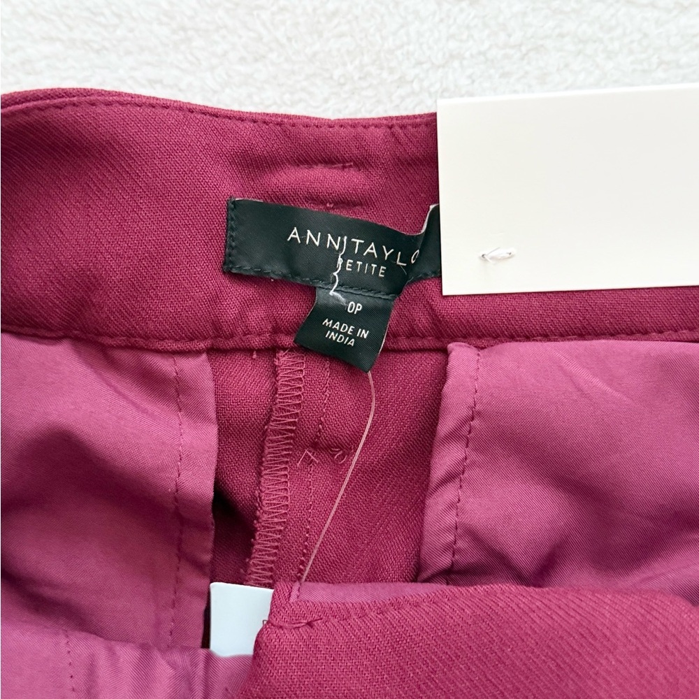 Ann Taylor Petite Belted High Rise Tapered Trouser Pants Burgundy Size 0P NWT - Picture 9 of 10